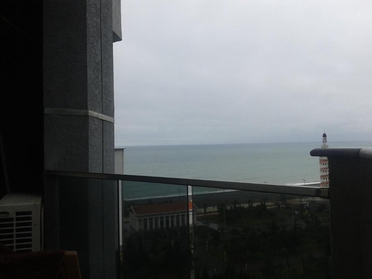 Batumi Orbi Sea Tawer Exterior photo